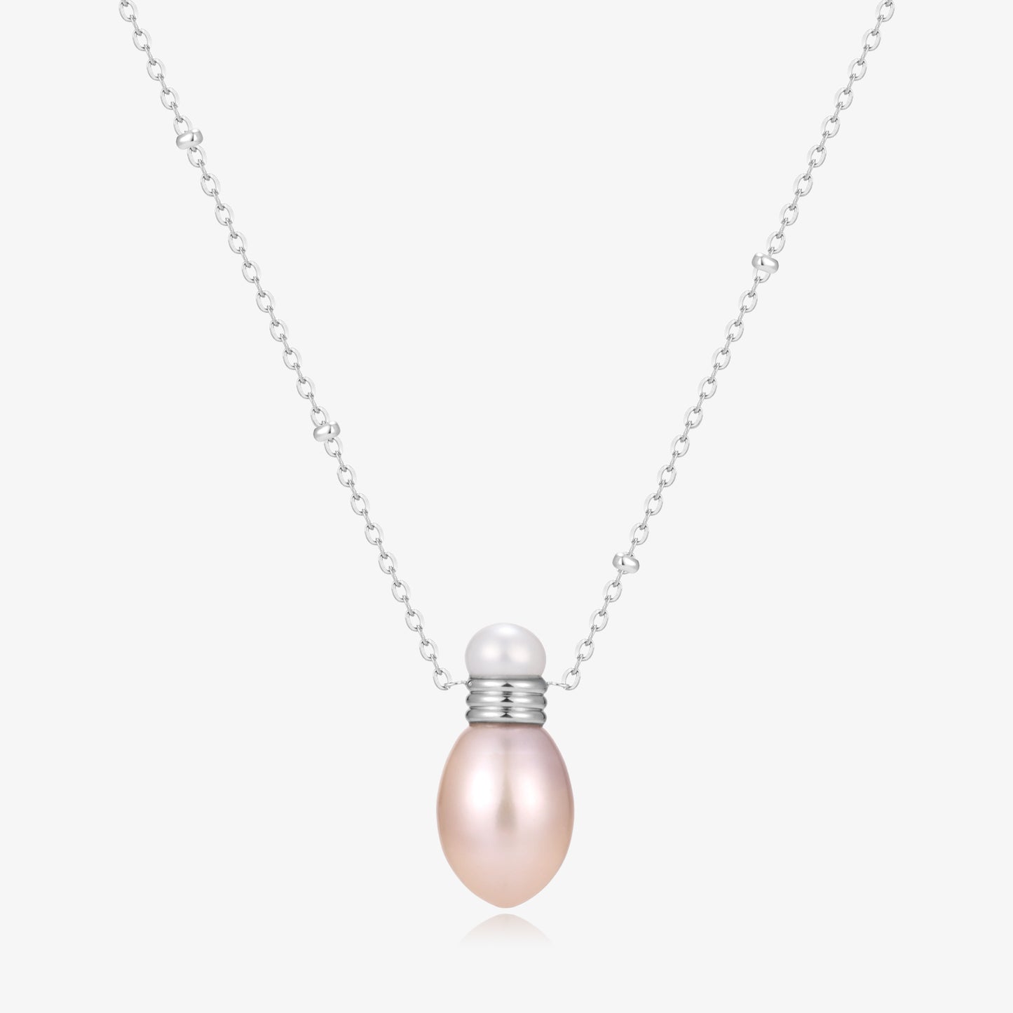 Christmas ornament design pearl necklace
